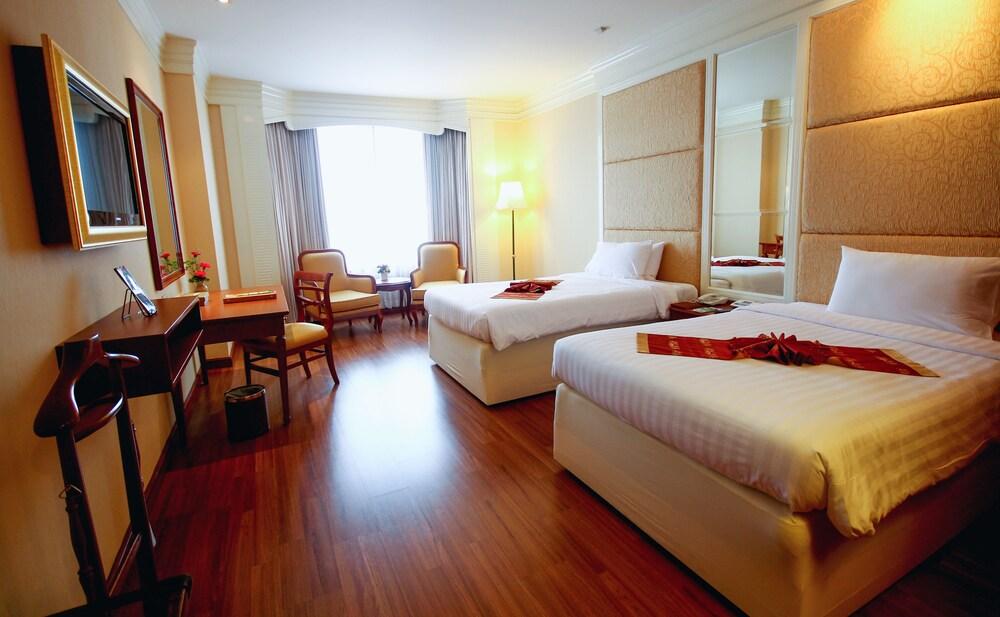The Emerald Hotel - Sha Extra Plus Bangkok Zewnętrze zdjęcie